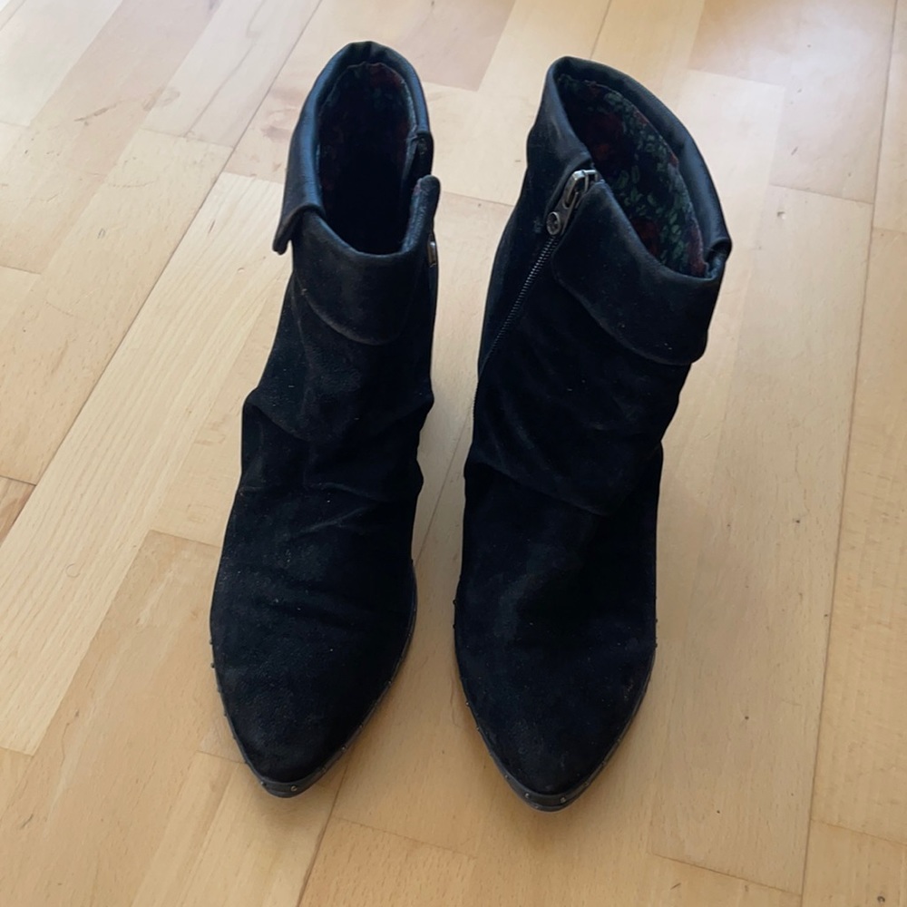 Blowfish black booties